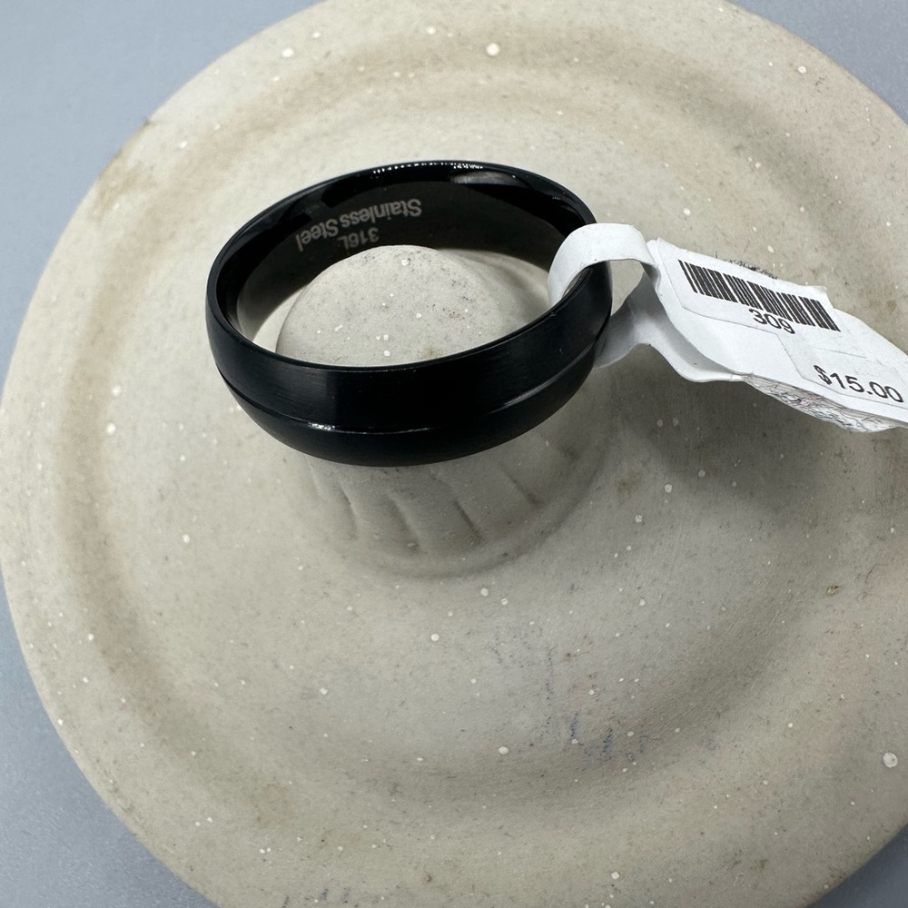 Black Stainless Steel Ring